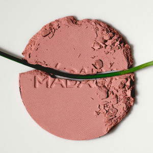 MAGNETIC BLUSH 2 BARE BLOSSOM fard de obraz